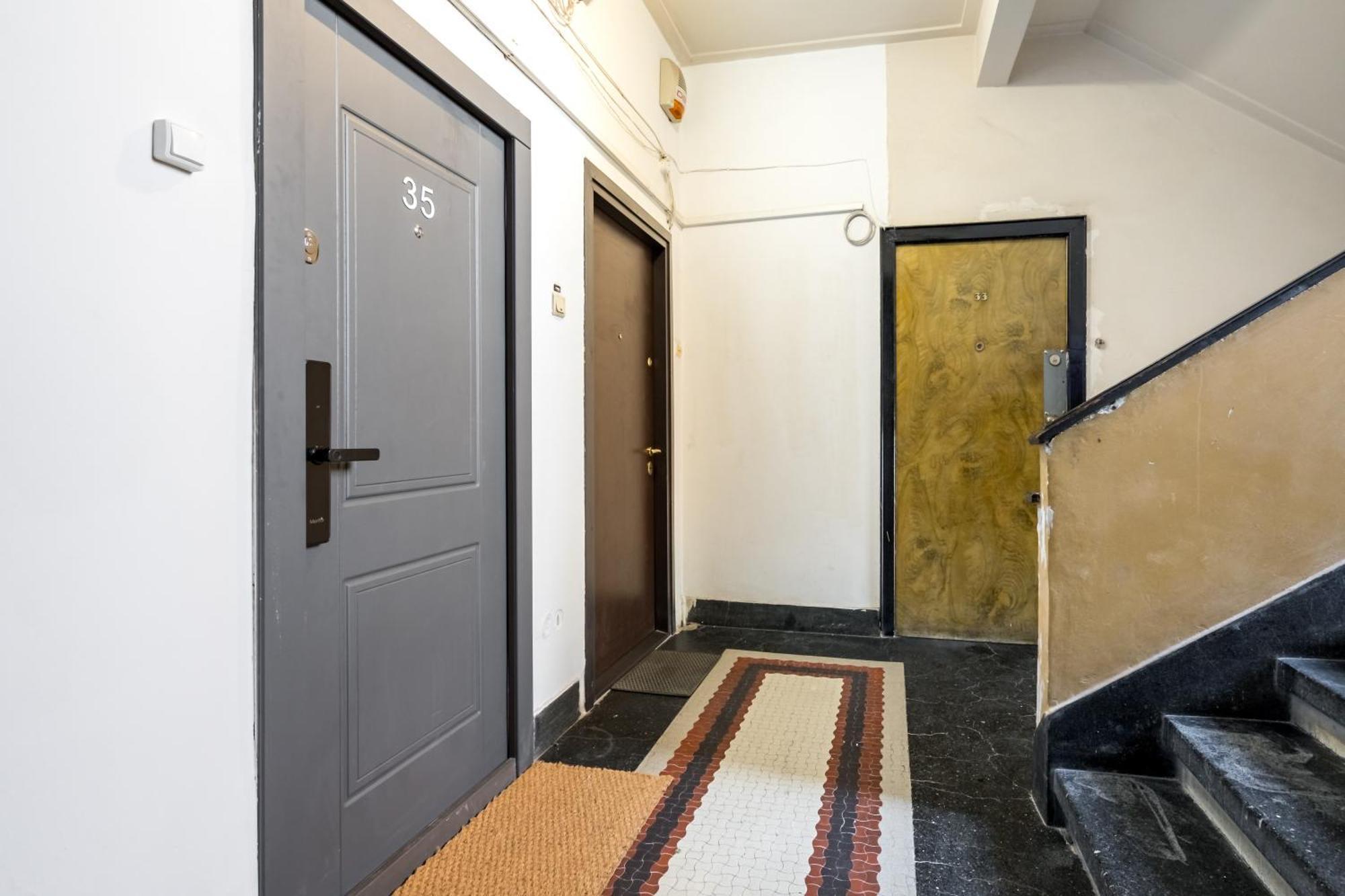 Urban Dream Studio With City Views & Comfort Bucureşti Eksteriør bilde